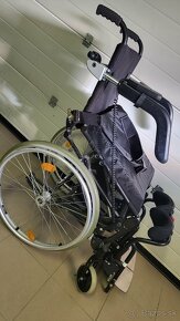 invalidny vozík 44cm s elektrickou vertikalizaciou - 5