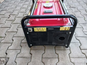 Predám_elektrocentrála_HECHT GG2500_2200W - 5