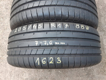 205/45 R17 -letné Dunlop - 5