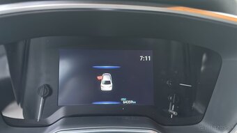 TOYOTA Corolla - 5