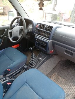 Suzuki jimny 1.3 60kW - 5
