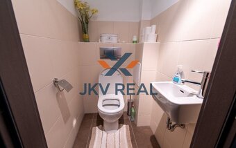 2,5 izbový byt s balkónom na PRENÁJOM v Bratislave, Ružová d - 5