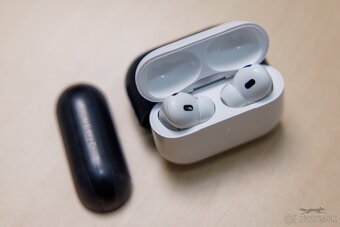 Apple AirPods Pro 2 - 5