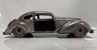 Staré plechové autíčko na klúčik - 5