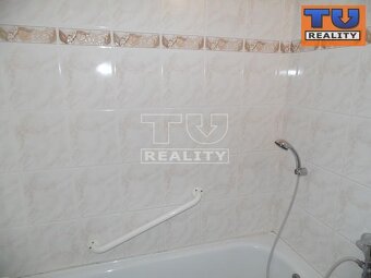 Na predaj 3 izbový byt s lodžiou v pôvodnom stave v... - 5