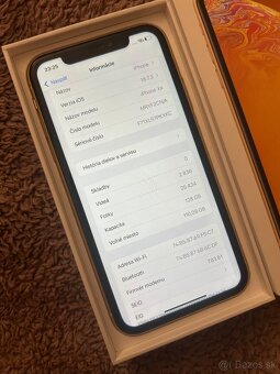 iPhone XR 128GB yellow - 100% batéria - 5