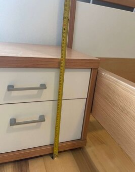 Manželská posteľ + nočné stolíky - 5