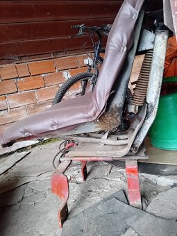 Zetor sedacka - 5