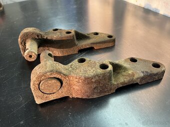 držiaky spodných ramien zetor major - 5