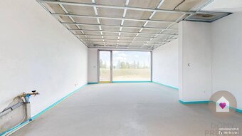 Kráľova pri SENCI-Novostavba 2-podlažného RD s hlinikovými o - 5