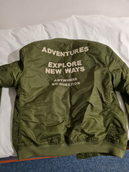 predám športové vlnené sako a zimná bunda - 5