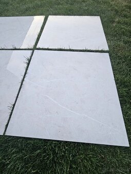 Gresova lesklá dlažba 60x60 - 5