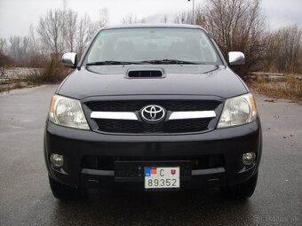 Toyota Hilux 2,5 D-4D  4x4 Zadná Uzávierka - 5