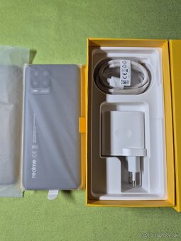 Realme 8 Top stav - 5