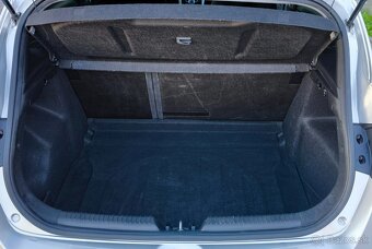 Hyundai i30 1.6 CRDi DOHC 16V Comfort - 5