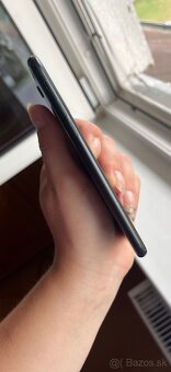 Predám apple iphone se 2020 64gb - 5