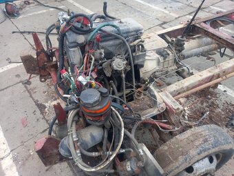Predám, rozpredam na diely IVECO DAILY 2,5TD, pôvodne mrazia - 5