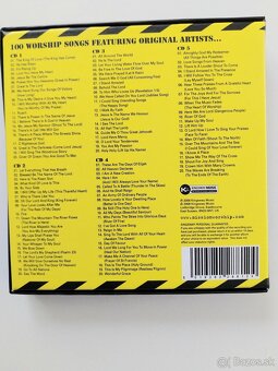 Darcekovy balicek  11, CD v AJ, pohladnica  a nausnice - 5