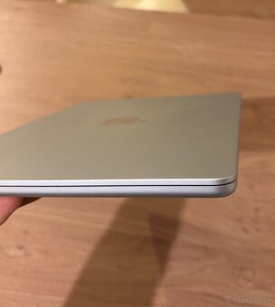 MacBook Air M3 13” 16GB RAM 256GB - 5