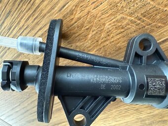 Nový hlavný spojkový valec VW Passat B8 - 5