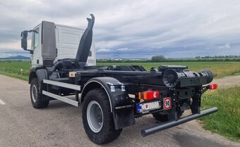 IVECO Eurocargo, E5 4x4 s nadstavbou hákový nosič kont. - 5