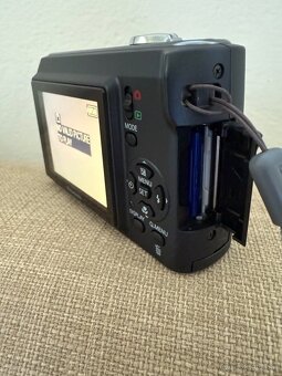 Panasonic DMC-LS80 - 5