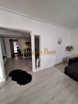 2 DOMY ZA CENU 1 s pozemkom o rozlohe 684m2 – TREBIŠOV - 5