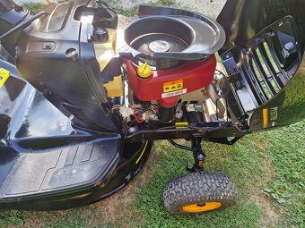 Traktorová kosačka Partner P11577RB. (Husqvarna) - 5