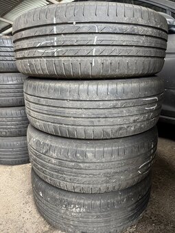 Kolesa 215/60 R16 - 5