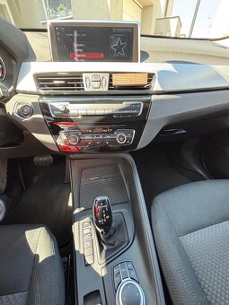 BMW X1 sDrive18d, r.v. 2021, 110kW, 79 000km. biela farba - 5