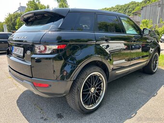 Range Rover Evoque 2,2 diesel 110kw 4x4,manuál - 5