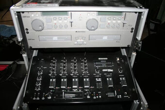 Hudobný systém DJ, veľa príslušenstva - 5
