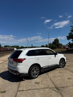Mitsubishi Outlander III 4x4 7-miestne - 5