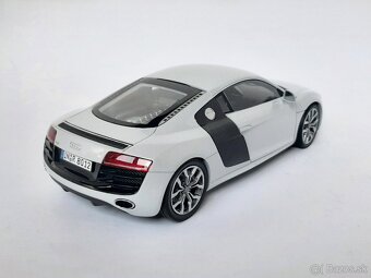 1:18 - Audi R8 5.2 FSI Quattro (2009) - Kyosho - 1:18 - 5