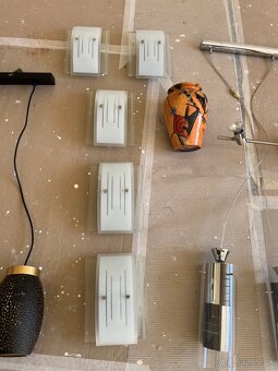 Predám svetla,lustre,vazu,stolík tv , konferečny stolík - 5