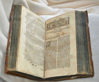 Starožitná kniha - 5