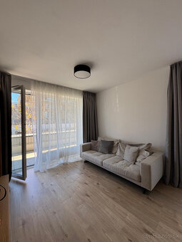 2-i byt Slnečnice s Terasou a Garážou na ul. Fialová - 5