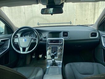 Volvo S60 D3 2.0L Momentum - 5