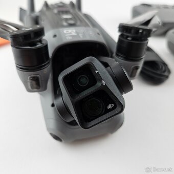 DJI Air 3 - 5