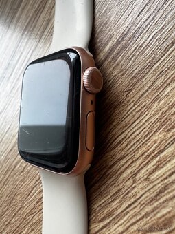 Apple watch 5, 40 mm ružové - 5