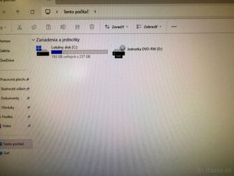 Počítač DELL.Intel i3-6100 2x3,70GHz.8gb ram.256gb SSD - 5