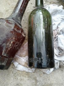 Staré fľaše - 5