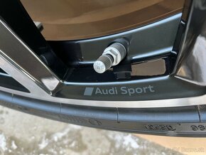 AUDI Q8 RS alu kola 23" AUDI SPORT, nové, originál  - 5