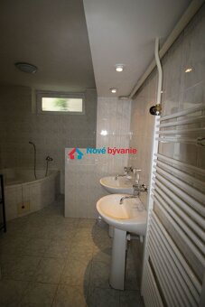 EXKLUZÍVNE na PREDAJ rodinný dom, Humenné (N252-12-MIM) - 5