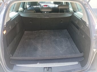 Opel Astra J Sport Tourer - 5