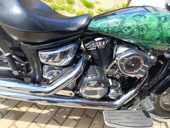 YAMAHA XVS 1300 A - 5