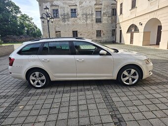 Škoda Octavia Combi 2.0 TDI DSG F1 Elegance Navi Koža R17 - 5