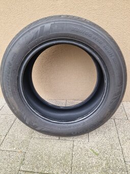 Letné pneu 235/55R18 KUMHO - 5