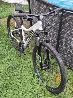 Genesis Helena S - 5