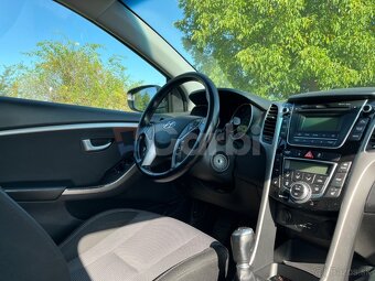 Hyundai i30 CW 1.6 CRDi 110 Family - 5